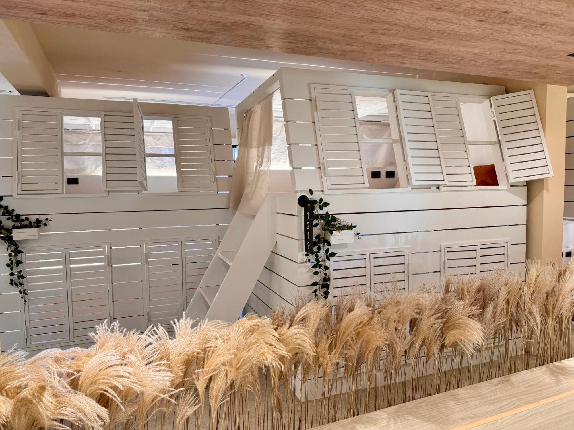Perbed Hostel-Taichung Station Екстер'єр фото