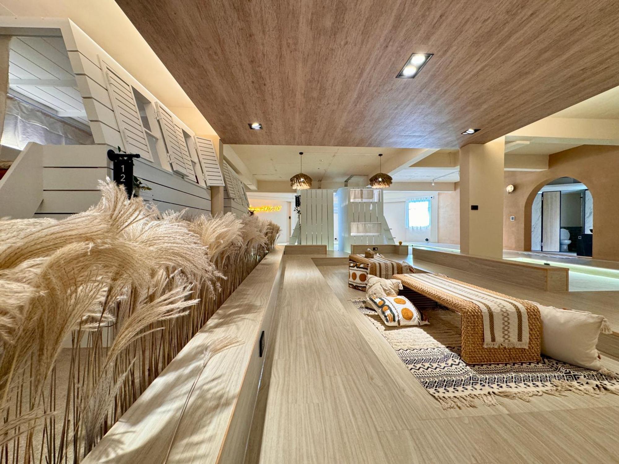 Perbed Hostel-Taichung Station Екстер'єр фото