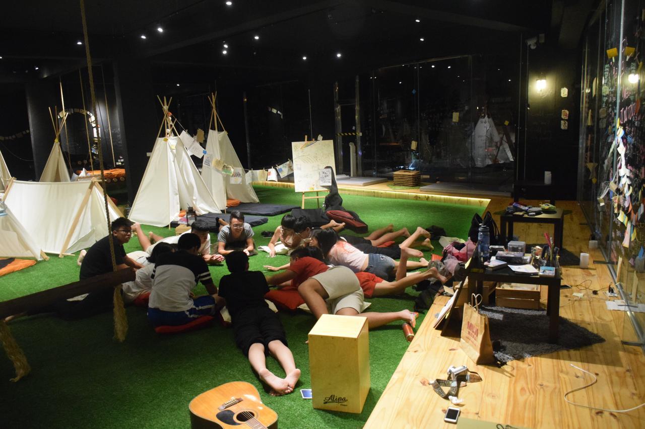 Perbed Hostel-Taichung Station Екстер'єр фото