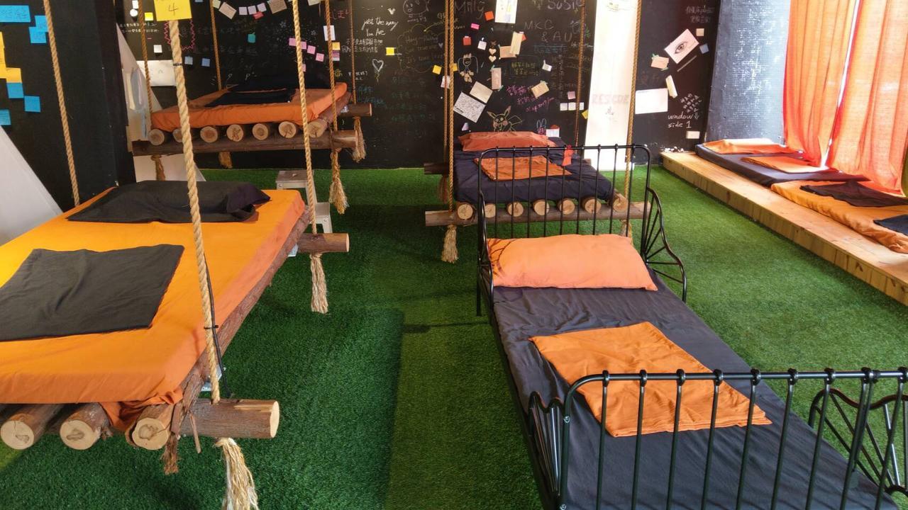 Perbed Hostel-Taichung Station Екстер'єр фото